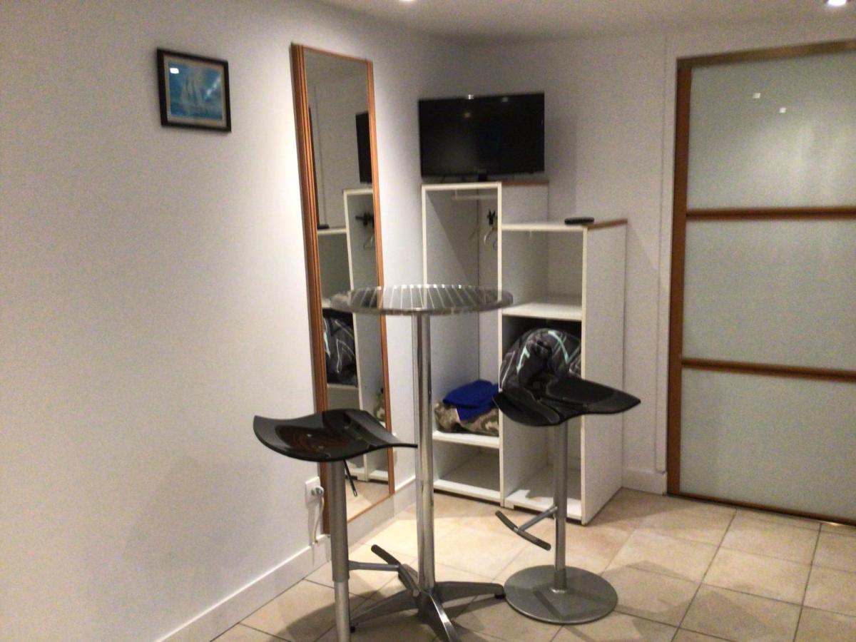 Studio Au Fond Du Jardin Apartment แซ็งต์มาโล ภายนอก รูปภาพ